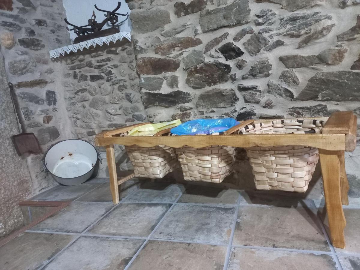 Casa Rural La Moraquintana Villa Santibanez el Bajo Exteriör bild